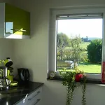 Maison Marguerite Nyaraló Lemiers